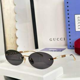 Picture of Gucci Sunglasses _SKUfw79338155fw